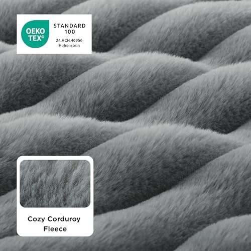 Bedsure ComfyFleece™ Fluffy Balanced Support Large Dog Bed for Crate,35x22