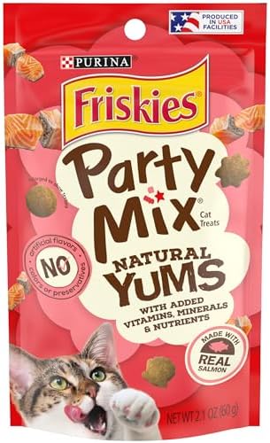 Friskies Purina Party Mix Natural YUMS Cat Treats, Salmon, (10) 2.1 oz