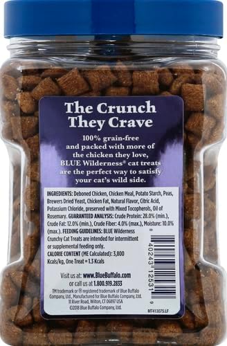Blue Buffalo Wilderness Tasty Chicken Crunchy Cat Treats, Grain-Free Cat Treats, Real Chicken, Natural Ingredients, Enhanced with Vitamins, Minerals & Other Nutrients, Great for Training, Tub 12 oz.