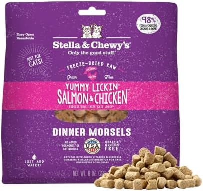 Stella & Chewy's Freeze-Dried Raw Cat Dinner Morsels - Premium Salmon & Chicken Recipe with 98% Wild-Caught & Cage-Free Protein - Natural Grain-Free Cat & Kitten Food - Made in USA - 8 oz