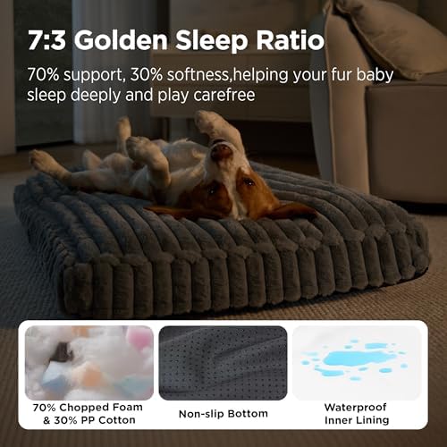Bedsure ComfyFleece™ Fluffy Balanced Support Large Dog Bed for Crate,35x22