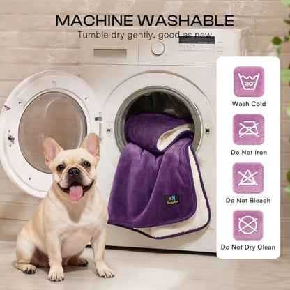 Luciphia Waterproof Pet Blanket, Washable Reversible Sherpa Fleece Throw