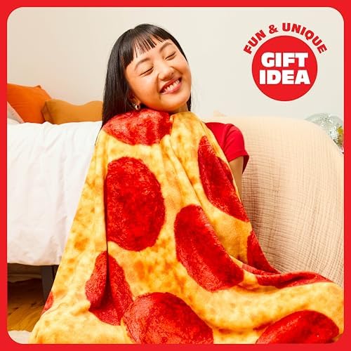 WHAT DO YOU MEME? Cozy Concepts Co. Pizza Comfort Blanket by Relatable