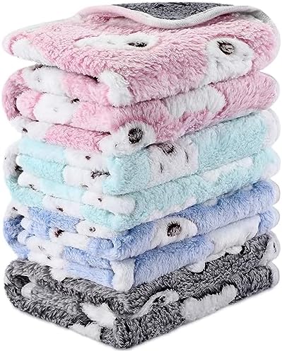 Reginary 4 Pcs Guinea Pig Fleece Cage Liners, Bear Pattern, 24 x 16 Inch