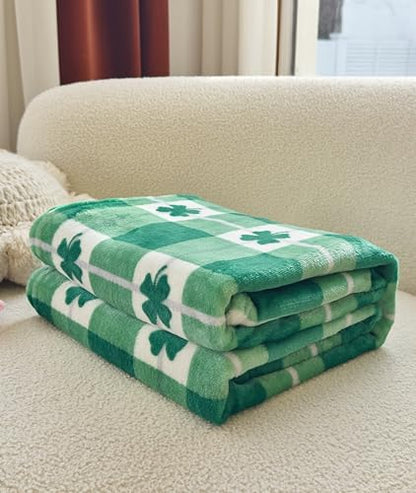 Elegant Comfort Velvet Touch Ultra Plush St Patricks Day Lucky Spring Green Clover Shamrock Irish Printed Fleece Throw/Blanket-50 x 60inch, Lucky Plaid Clover