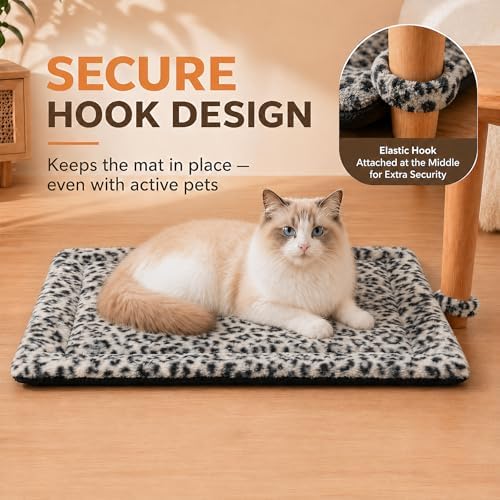 Self Warming Cat Bed, Thick Quiet Non-Electric Mat, 22 x 18 In, Black/White