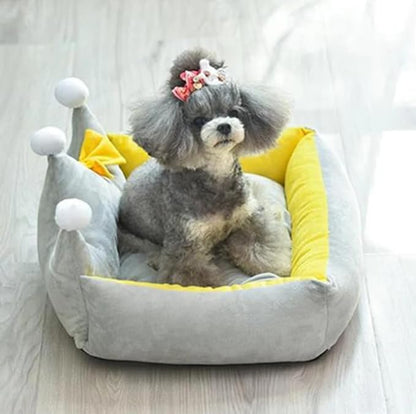 Cute Crown Pet Princess Beds for Small Dogs Luxurious Crown Dog Priness Beds Winter Warm Puppy Cat Sofa Bed Shih Tzu Yorkies Kennels Removable Mascotas Supplies (Gray Crown, S Below 4.0kg)