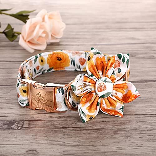 Elegant little tail Floral Girl Dog Collar for Female Dogs, Pet Collar Adjustable Dog Collars with Flower Gift for Small Dogs and Cats