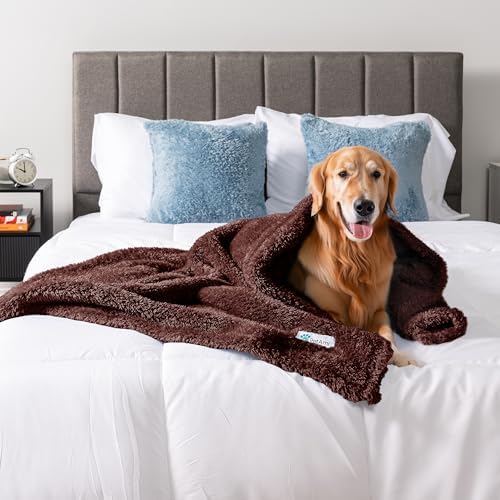 PetAmi Soft Plush Sherpa Dog Blanket for Pet Cat, Large 40x60, Brown