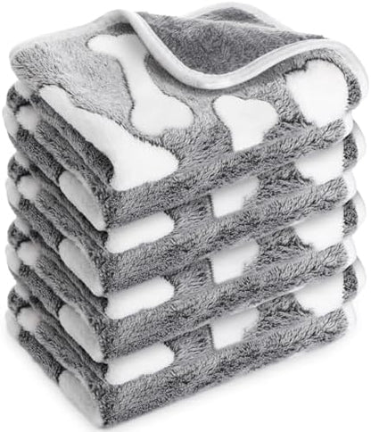 Reginary 4 Pcs Guinea Pig Fleece Cage Liners, Gray Bones, 24 x 16 Inch