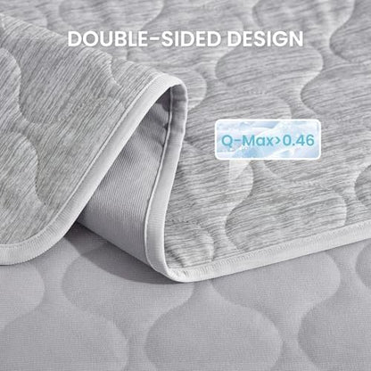 Cozy Bliss Deluxe Leakproof Cooling Blanket for Dogs with Q-Max 0.5, Sofa Topper & Couch Protector for Pet, Soft & Durable Washable Pet Cooling Mat for Hot Weather, Silver Grey, 30"x70"