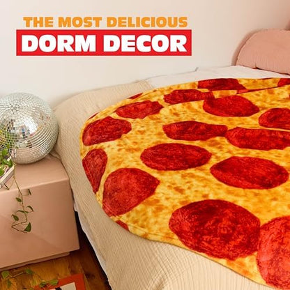 WHAT DO YOU MEME? Cozy Concepts Co. Pizza Comfort Blanket by Relatable