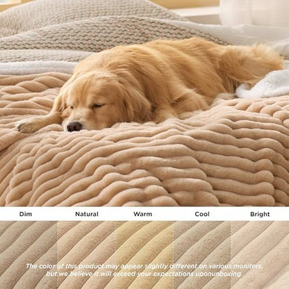 Bedsure ComfyFleece™ Waterproof Dog Blankets for Small Dogs,25x35