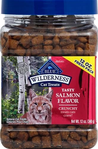 Blue Buffalo Wilderness Crunchy Cat Treats, Made with Natural Ingredients, Tasty Salmon Flavor, 12-oz Tub (Pack of 4)
