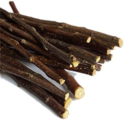 sharllen 100g (3.5oz) Apple Sticks Pet Snacks Chew Toys for Guinea Pigs Chinchilla Squirrel Rabbits Hamster