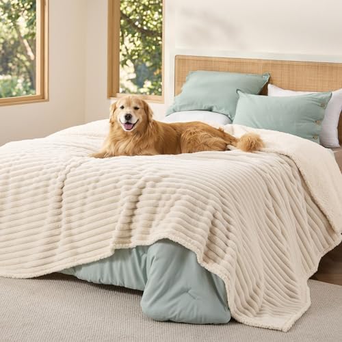 Bedsure ComfyFleece™ Waterproof Blanket for Bed, King（86"x108"） Cream