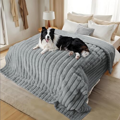Reversible Waterproof Sherpa Pet Blanket for Large Dogs & Cats