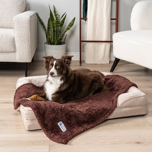 PetAmi Soft Plush Sherpa Dog Blanket for Pet Cat, Small 24x32, Brown