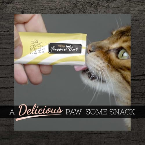 Fussie Cat Tuna with Shrimp Puree, lickable cat Treats, 0.5oz Pouch Pack of 4