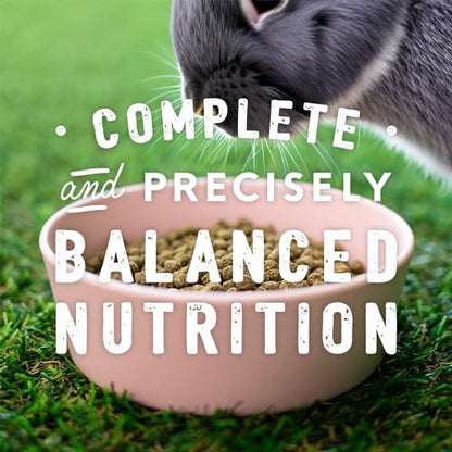 Blue Seal Fresh Show Hutch Deluxe 17 Rabbit Food - Resealable Packaging to Hold in Freshness, Promotes a Healthy Digestive System and Proper Intake - 4.5 LB Bag (Pack of 2)
