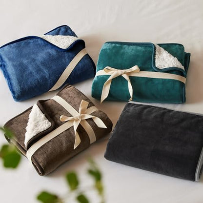 Bedsure Waterproof Dog Blankets for Medium Dogs Washable Soft Warm, 30"X40"