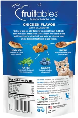Fruitables Crunchy Low Calorie Treats Packed with Protein for Cats Healthy Free of Wheat, Corn and Soy – Made with Real Chicken with Blueberry – 2.5 Ounces (Pack of 2)