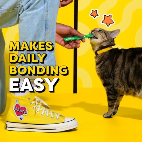 Temptations Creamy Puree Lickable Cat Treats, Seafood Medley, 16 Count