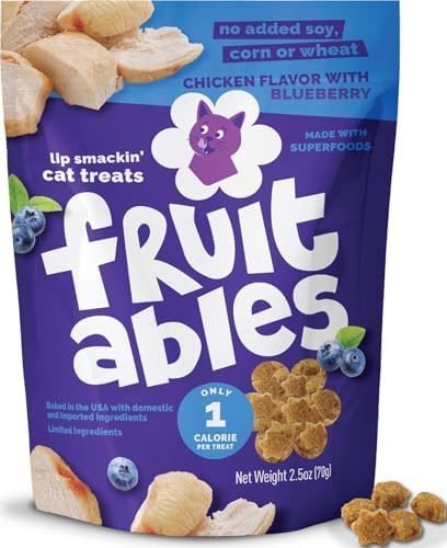 Fruitables Crunchy Cat Treats, Healthy Treats, Chicken & Blueberry, 2.5oz
