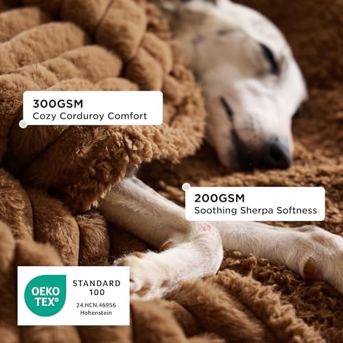 Bedsure ComfyFleece™ Waterproof Dog Blankets for Large Dogs,50x60