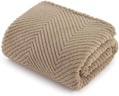 Bedsure Ultra Soft Dog Blankets for Medium Dogs Cats 300GSM Fleece,30x40