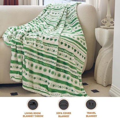 Elegant Comfort Luxury Velvet Super Soft Lucky Green Clover Shamrock Irish Print Fleece Blanket-St Patricks Day Theme Décor Fuzzy Warm and Cozy Throws for Couch and Gift, 50 x 60 inch, Floral Clover
