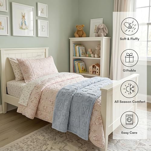 Americanflat 30x40 Jacquard Kids Throw Blanket - Soft and Breathable Mini Fleece Throw Blanket for Couch, Bed, Chair - Fleece Blankets Perfect for Home, Bedroom, or Outdoor - Flower Design in Gray