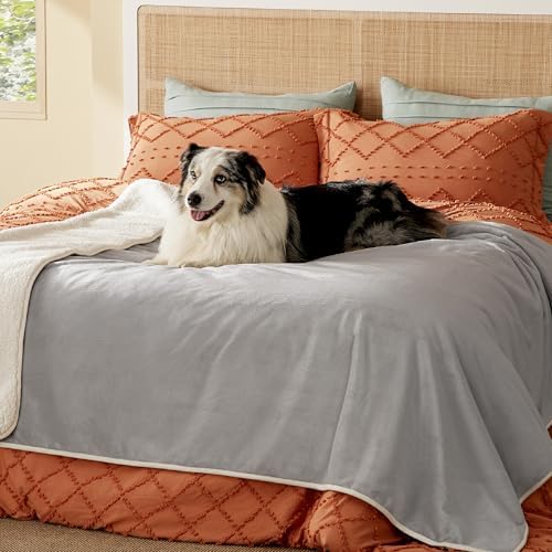 Bedsure Waterproof Blanket for Bed Soft Sherpa Fleece Throw,Twin 80"x60"