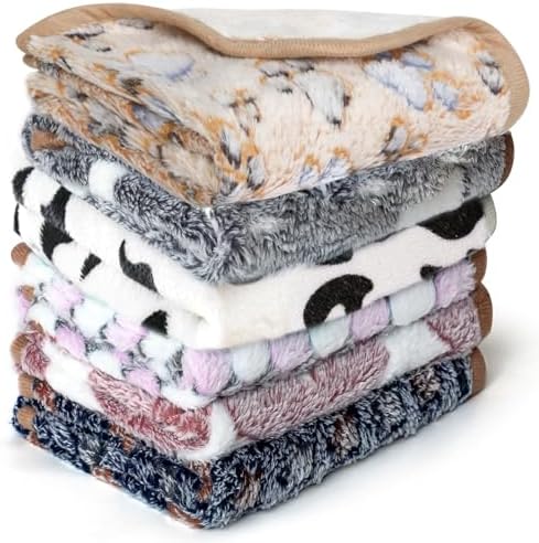 YedsIntu 6 Pcs Washable Guinea Pig Blankets Absorbent Small Animal Fleece Bedding Cage Liners Reusable Pet Pee Pad Sleep Mat Pad Cover for Hamster Ferret Rabbit Chinchilla Hedgehog (24" x 35")