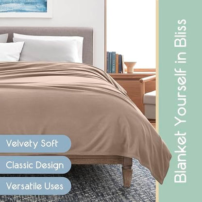 King Size Microfleece Blanket | Fleece Bed Blanket | All-Season Comfort | Supersoft Lightweight | Plush Throw Blanket for Bed Couch or Sofa | Pet-Friendly | Nutmeg