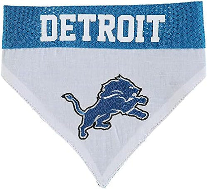 NFL DOG BANDANA - DETROIT LIONS REVERSIBLE PET BANDANA. 2 Sided Sports Bandana with a PREMIUM Embroidery TEAM LOGO, Large/X-Large. - 2 Sizes & 32 NFL Teams available