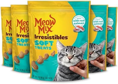 Meow Mix Irresistibles, Soft Cat Treats Made with Real Salmon, 5 Pouches