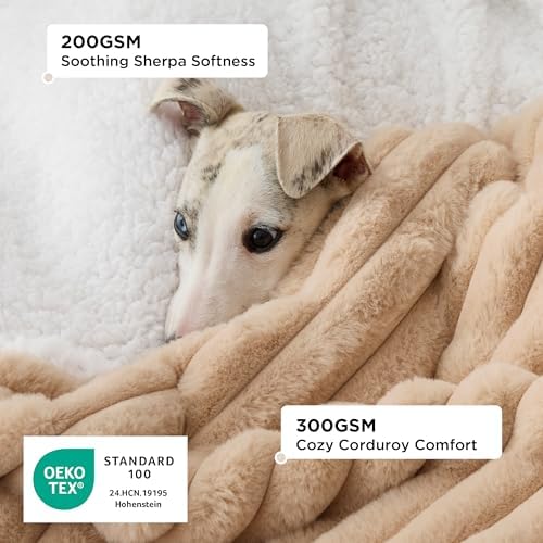 Bedsure ComfyFleece™ Waterproof Dog Blankets for Medium Dogs 30"x40"