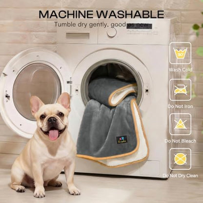 Luciphia Waterproof Pet Blanket, Washable Reversible Sherpa Fleece Throw