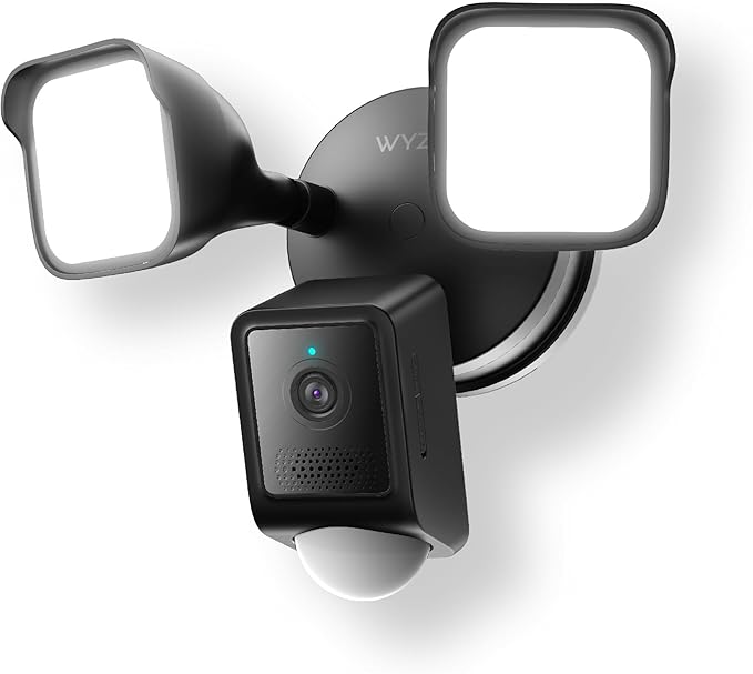 WYZE Floodlight Camera v2, Security Camera Outdoor, 2K HD with Color Night Vision, 2800-Lumen LEDs, 160° Wide View, 105dB Siren, Works with Alexa & Google Assistant, Wired, Free Expert Support