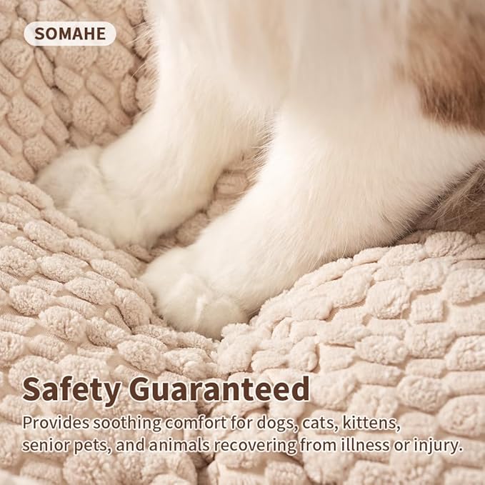 Plush Cat Kneading Bed Mat, Premium Plush Fabric Bed with Non-Slip Bottom, 3cm Thick All-Season Cushion for Cats Who Knead, Machine Washable Anti-Static Pet Bed, 23x15 Inch, Milk