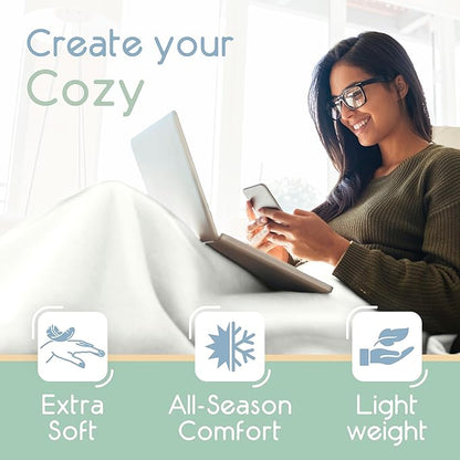Vellux King Size Microfleece Blanket | Fleece Bed Blanket | All-Season Comfort| Supersoft Lightweight Throw Blanket | Plush Throw Blanket for Bed Couch or Sofa | Travel Blanket | Pet-Friendly | White
