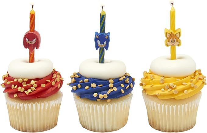 Sonic The Hedgehog Cake Candles | 6 Birthday Cake Candles Featuring Sonic, Knuckles, & Tails, for Sonic Party