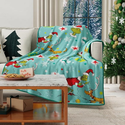 Franco Collectibles The Grinch by Dr. Seuss Holiday Christmas Super Soft Cozy Plush Throw, 40 in x 50 in, (Officially Licensed Product)