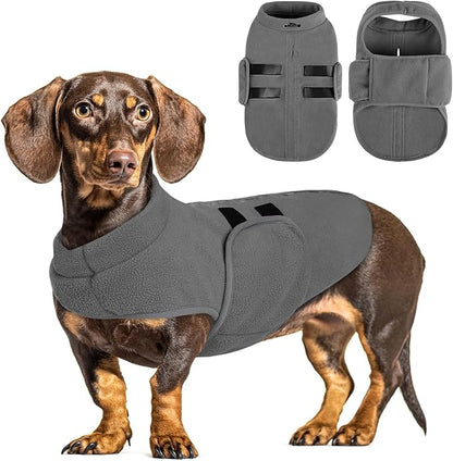 Queenmore Medium Dog Sweaters, Soft Fleece Vest Pullover Dog Jacket with Leash Hole, Warm Winter Dogs Clothes Cold Weather Doggy Dachshund Sweater for Medium Dogs Cats Boy or Girl (Grey,M)