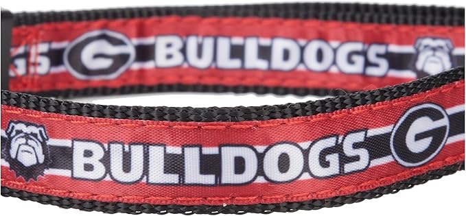 Pets First Collegiate PET Collar New Version Georgia Bulldogs Dog Collar, Size Medium. Best Sports Team Color for Dogs & Cats. A Shiny & Colorful Dog & Cat Collar Licensed by The NCAA