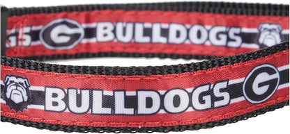 Pets First Collegiate PET Collar New Version Georgia Bulldogs Dog Collar, Size Medium. Best Sports Team Color for Dogs & Cats. A Shiny & Colorful Dog & Cat Collar Licensed by The NCAA