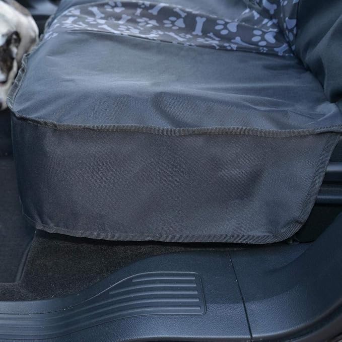 Warner Bros Scooby Doo Rear Back Seat Bench Pet Seat Cover for Cars SUVs Trucks Sedans, Waterproof Heavy Duty Durable Universal Fit Automotive Protection for Dogs Puppy Cats Travel Companions Washable