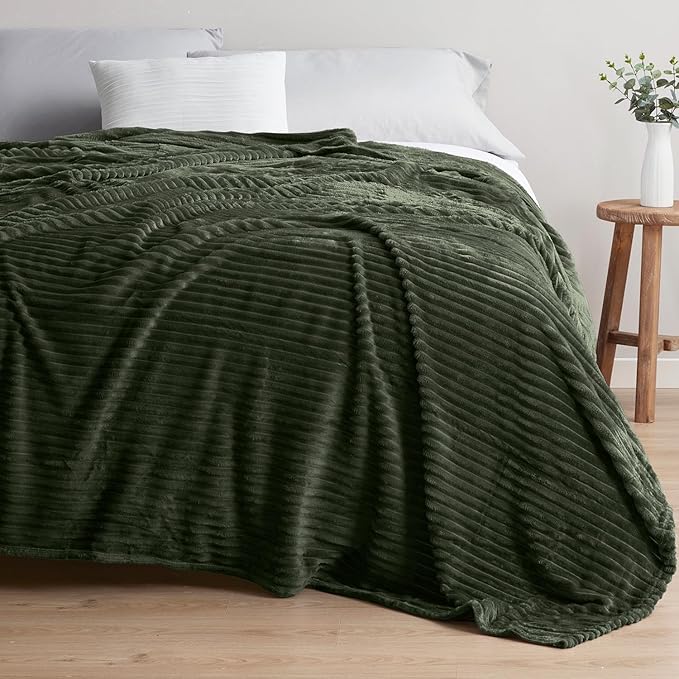 Nestl Green Throw Blanket for Couch - Cozy Warm Fuzzy Blankets for Women, Plush Small Fleece Throws for Girls - Olive Green, 50 x 60 Inches