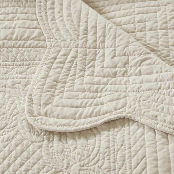 Madison Park Luxe Quilted Throw Blanket - Damask Stitching Design, Cotton Filled Spread, Ultra Soft, Cozy Bedding for Living Room Couch, Sofa, Bed, 60x72", Scalloped Borders Cream